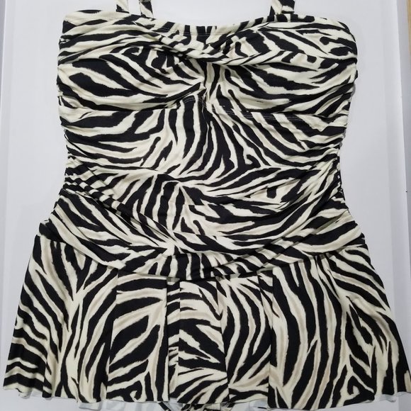 Lauren Ralph Lauren Plus Size Skirted One Piece Swimsuit Zebra Print - Picture 7 of 16